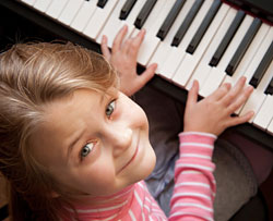 Klavier, Keyboard lernen an der Musikschule Tempelhof - , hier anmelden